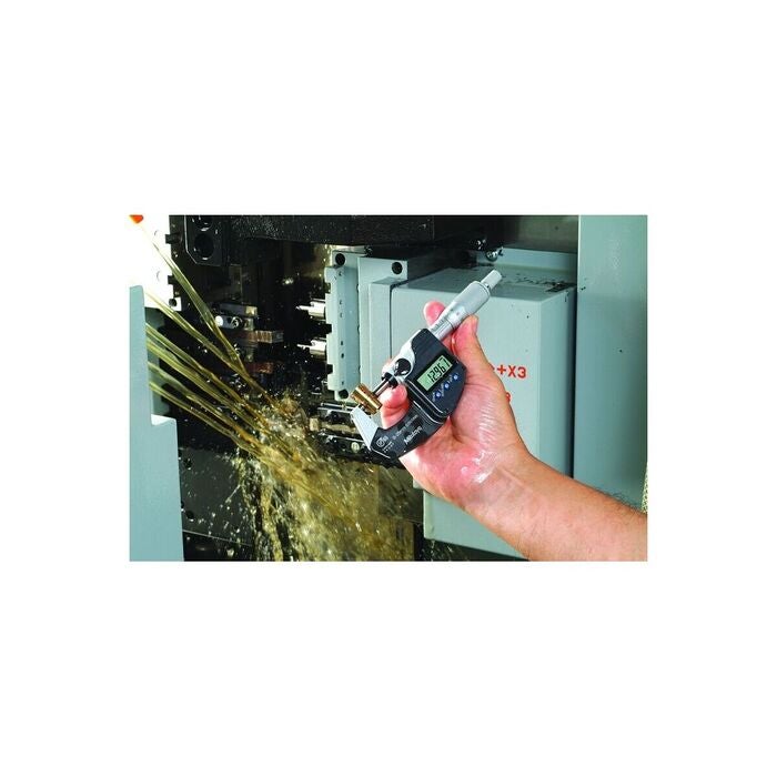 Digital bygelmikrometer IP65 med datautgång och spärrtrumma 0-25 mm