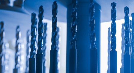 Omslipning av skärande verktyg