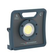 Batteridriven LED-strålkastare 26