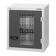 Vägghängskåp med fönsterförsedda dörrar